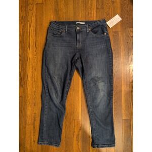 EUC Levis Red Tab Womens Jeans Dk Wash Boyfriend Crop Mid Rise Stretch Sz 30